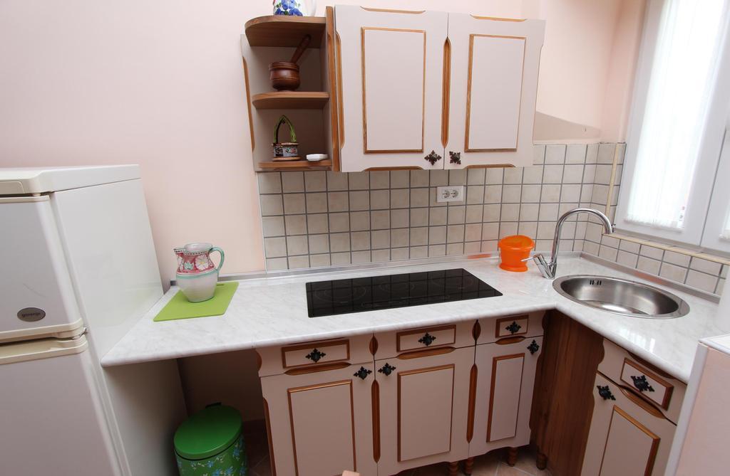 Apartments Casa Menis 로비니 객실 사진